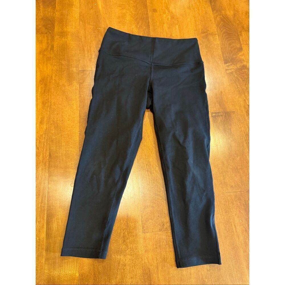 Woman’s Prana black workout Capri pants size small